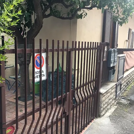 Casetta アパート テッラチーナ